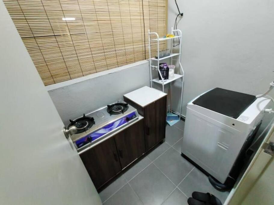 Ss Condostay Residensi Lili, Nilai Nearby Klia, Usim - Infinity Pool, Wifi, Smart Tv Экстерьер фото