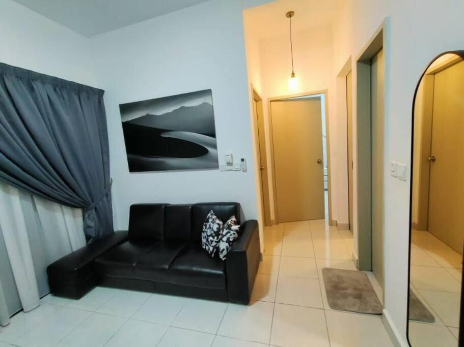 Ss Condostay Residensi Lili, Nilai Nearby Klia, Usim - Infinity Pool, Wifi, Smart Tv Экстерьер фото