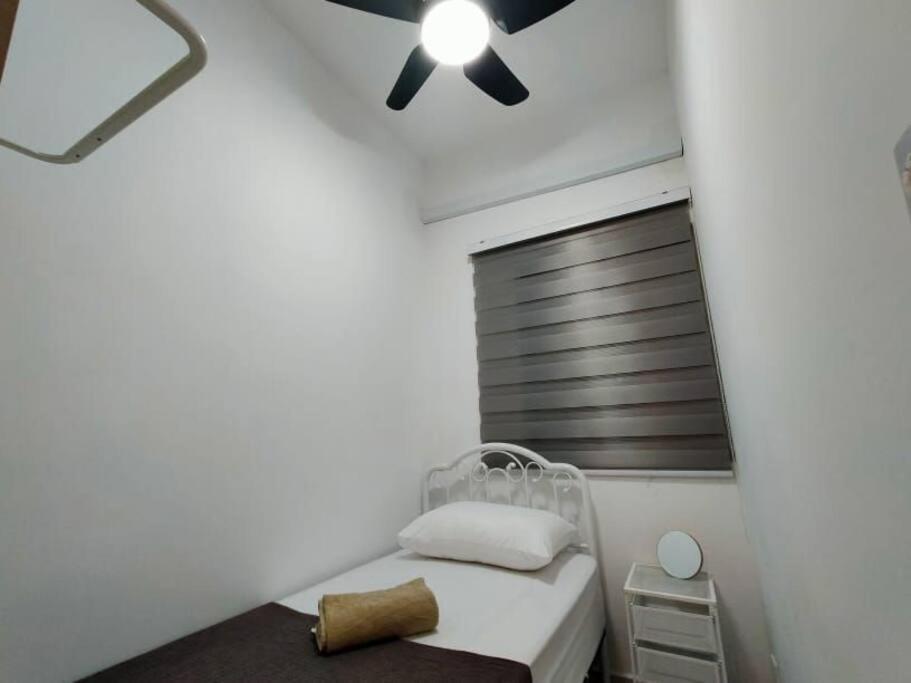 Ss Condostay Residensi Lili, Nilai Nearby Klia, Usim - Infinity Pool, Wifi, Smart Tv Экстерьер фото