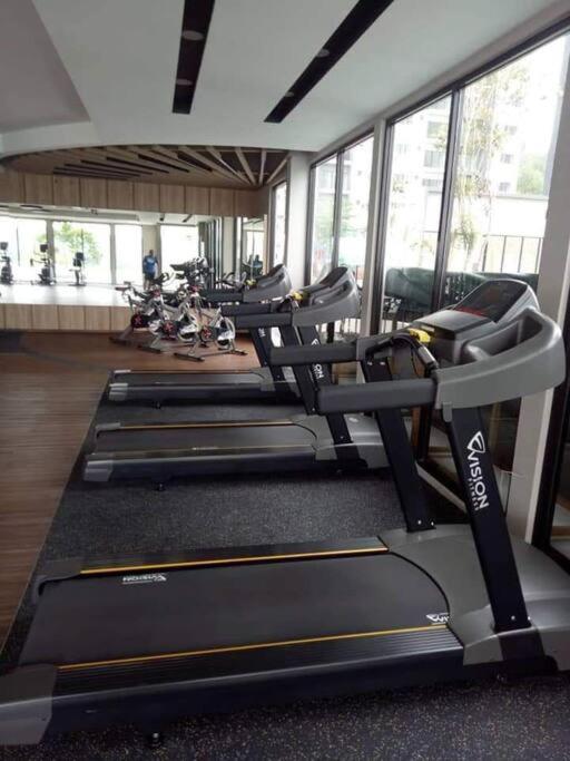 Ss Condostay Residensi Lili, Nilai Nearby Klia, Usim - Infinity Pool, Wifi, Smart Tv Экстерьер фото